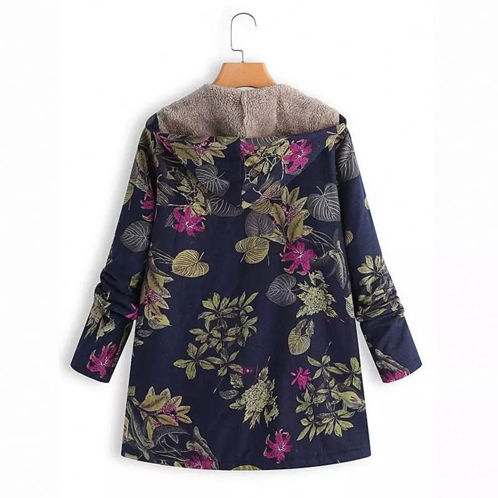 FINAL SALE! ❤️Navy blue floral light zip-up hoodie - Picture 2 of 14